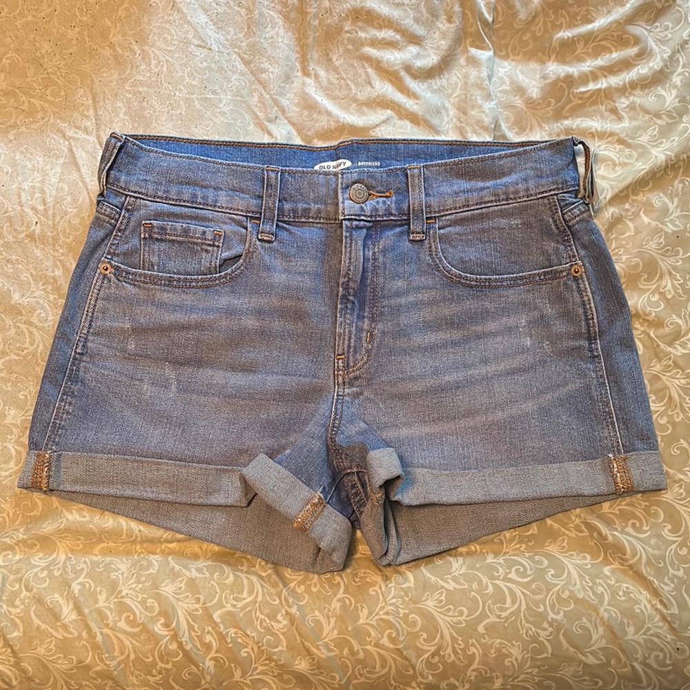 Old Navy Boyfriend Short